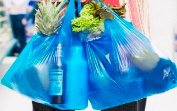 315 millones de bolsas de plástico fueron las entregadas en el año 2020 en Colombia, 69,3 % menos que en 2015. FOTO Colprensa