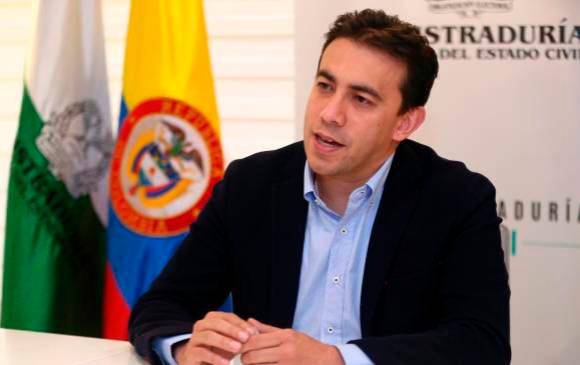 Oposición y Registrador se trenzan en pelea por garantías electorales