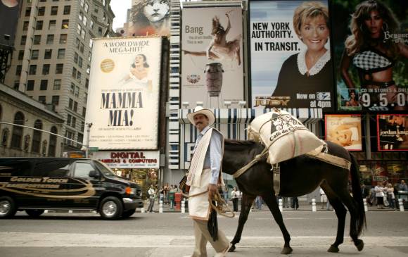  Los productos de Juan Valdez serán distribuidos a más de 170 clientes entre restaurantes, hoteles, cadenas de supermercados y mercados minoristas de Canadá. este año, la cadena también abrió su tienda física en Argentina. Foto: Cortesía