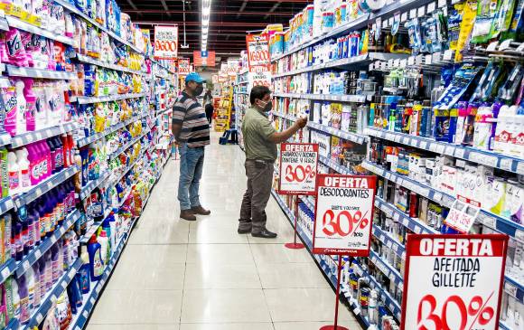 Restricciones de finales de 2020 y enero contrajeron la confianza de los consumidores. FOTO JAIME PÉREZ