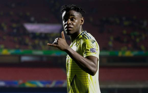 Duván Zapata es uno de los delanteros que brilla en su club, pero no en la Selección. FOTO COLPRENSA