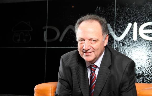 Javier Suárez remplazará a Efraín Forero como presidente de Davivienda 1 Efraín Forero estuvo vinculado al Grupo Bolívar durante 43 años y fue presidente de Davivienda por 31 años. Foto: La República