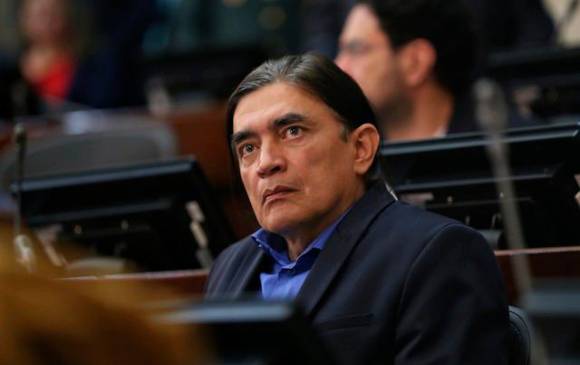 Por trinos, Corte abre indagación contra senador Gustavo Bolívar