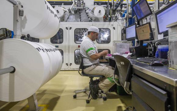 Tras un año adverso por el menor consumo que causaron los confinamientos y la incertidumbre por la pandemia, las empiezas ya afianzan su recuperación. FOTO el colombiano