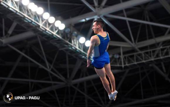Ángel Hernández sorprendió con su esquema final y se quedó con el oro en el Panamericano de Río de Janeiro-2021. FOTO cortesía UPAG-Pagu y liga Antioqueña de gimnasia