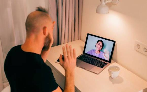 Los usuarios podrán usar FaceTime sin necesidad de tener una cuenta registrada en Apple. FOTO Cortesía Freepik 