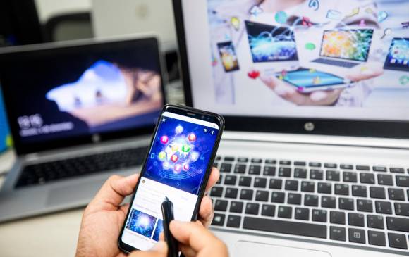 Existen herramientas gratuitas para realizar ventas digitales. La ventaja de este modelo se ve representada en ahorro de tiempos y facilita las compras desde cualquier lugar. FOTO Camilo Suárez