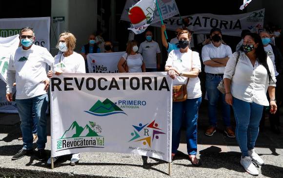 El comité se ha quejado por las demoras. Ahora la continuidad del proceso depende del Consejo Nacional Electoral. FOTO MANUEL SALDARRIAGA