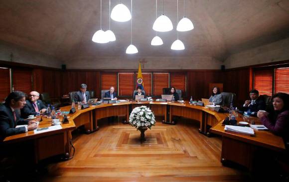 La banda criminal declaró objetivo militar a los magistrados y el conjuez que estuvieron a favor de despenalizar el aborto hasta las semana 24. FOTO COLPRENSA/Camila Díaz