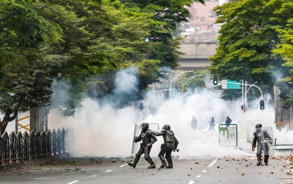 Las autoridades buscan anticiparse al 20 de julio y prevenir que actos de vandalismo o terrorismo infiltren la protesta ciudadana. FOTO MANUEL SALDARRIAGA
