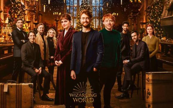 Daniel Radcliffe, Rupert Grint y Emma Watson son los actores principales de la saga. 