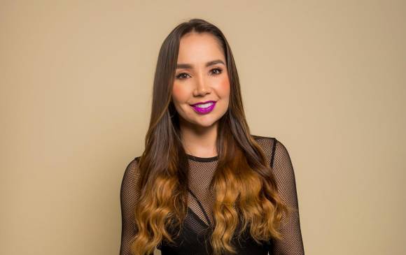 La artista de música popular Paola Jara estará aislada hasta el 7 de enero. Foto Carlos Velásquez