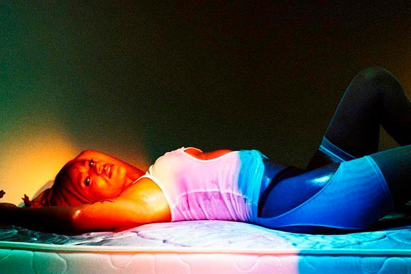Esta es una de las fotografías por la que se criticó a la artista paisa, tomada por la fotógrafa Lea Colombo. FOTO: REDES SOCIALES