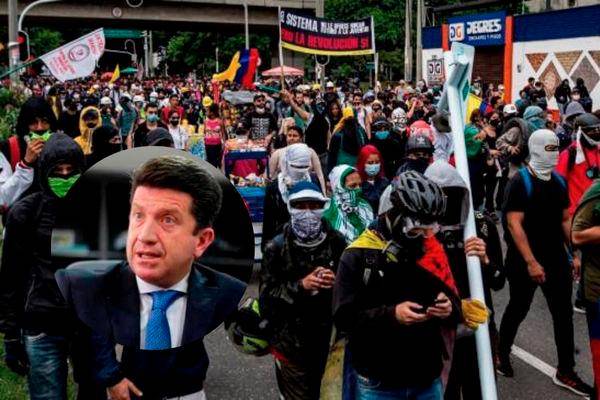 Molano defendió el actuar de la Fuerza Pública frente a la protesta social. FOTO: JULIO CÉSAR HERRERA Y COLPRENSA