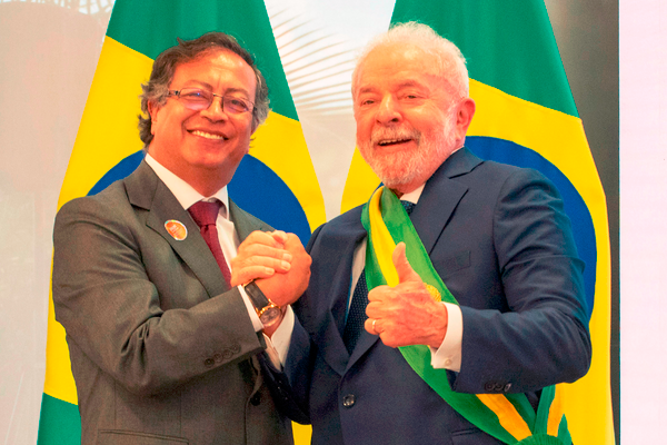El presidente Gustavo Petro y el presidente de Brasil, Lula da Silva se reunieron por primera vez como presidentes. FOTO: Cortesía. 