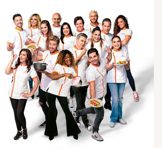 Imagen de los 16 concursantes que hacen parte de Top Chef VIP, que emite Telemundo Internacional. FOTO Cortesía Telemundo.