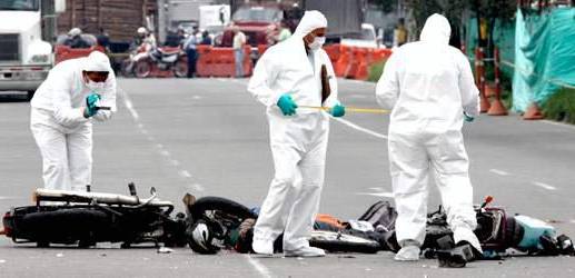 El accidente provocado por la moto y el camión, colapsó por un tiempo la movilidad en esa zona de la capital. FOTO: Archivo