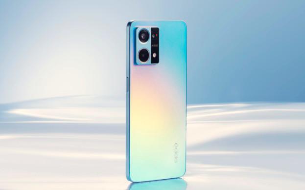 OPPO Reno7, el smartphone con dos años de garantía para regresar a clases en 2023