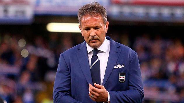 Sinisa Mihajlovic, quien jugaba como defensor, dejó huella en el fútbol internacional. FOTO AFP