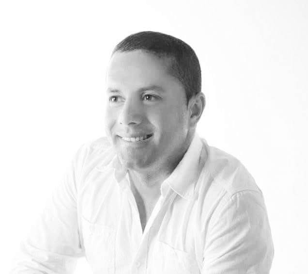 La muerte de Carlos Aguirre la lamentó el gobernador de Antioquia, Aníbal Gaviria. 