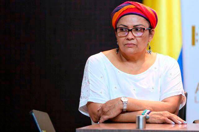 La política Victoria Sandino fue firmante del Acuerdo de Paz y senadora del Partido Comunes. FOTO: COLPRENSA