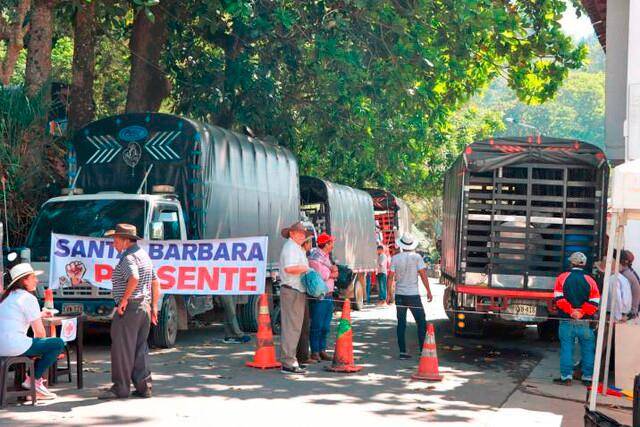 Los campesinos protestan contra a línea de delimitación de los páramos porque tienen cultivos en la zonas que son objeto de protección. FOTO: Colprensa
