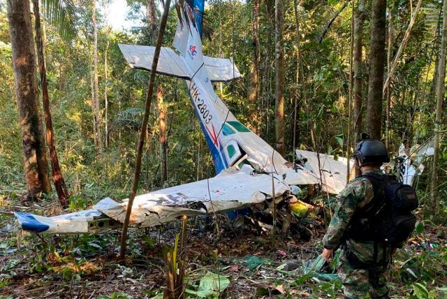 El Ejército y comunidades indígenas trabajan en la búsqueda de los cuatros niños. Han hecho perifoneo y búsqueda satelital. FOTO Cortesía