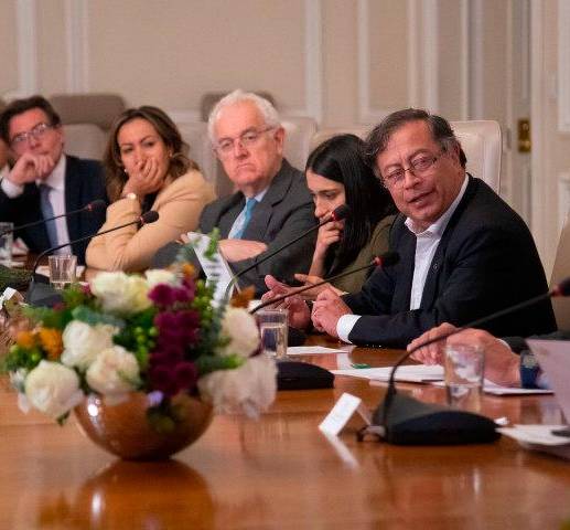 Los ministros de Educación, Alejandro Gaviria; Hacienda, José Antonio Ocampo; y Agricultura, Cecilia López, le hicieron reparos al proyecto de reforma a la salud. FOTO PRESIDENCIA