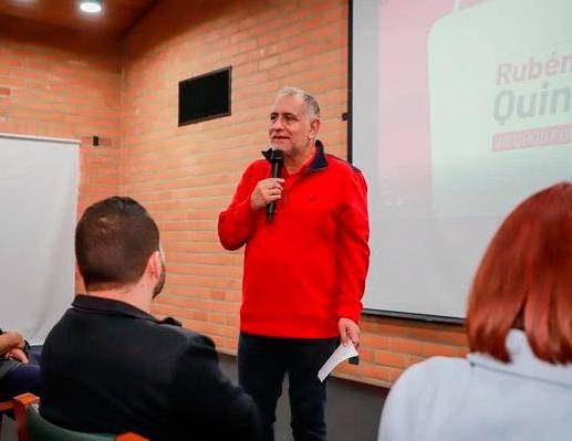 El exsenador Rubén Darío Quintero, durante un evento en el que presentó su candidatura en marzo pasado. FOTO: CORTESÍA