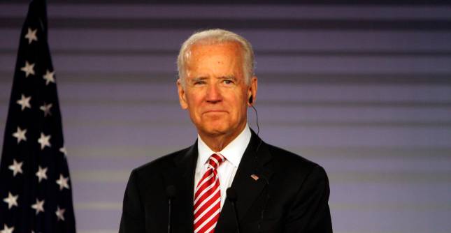 El acuerdo de continuar el pacto nuclear se dio durante la primera llamada que sostuvieron Biden y Putin. FOTO: Colprensa