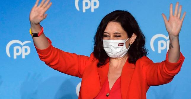 Isabel Díaz Ayuso adelantó las elecciones el pasado marzo en una apuesta personal ante una moción de censura. FOTO afp