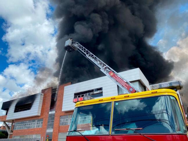 En la fábrica donde se presentó la conflagración trabajaban cerca de 250 personas. FOTO: CORTESÍA 