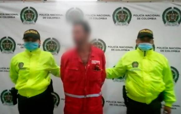 Captura de alias Barbas, presunto homicida de una mujer en Bello. FOTO Cortesía Meval