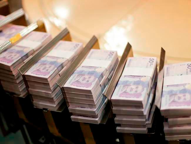 El Carf dijo que el déficit de la Nación será de 7,3% equivalente del PIB y no de 5,6%. FOTO: COLPRENSA