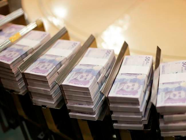 En su primer año de aplicación, la tributaria recaudaría $20 billones y el 90% iría a programas sociales. FOTO: ARCHIVO.