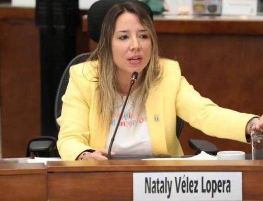 Nataly Vélez, junto a otros tres concejales del CD, perdieron su derecho al voz y voto en el Concejo por orden del partido en 2021. FOTO: CORTESÍA
