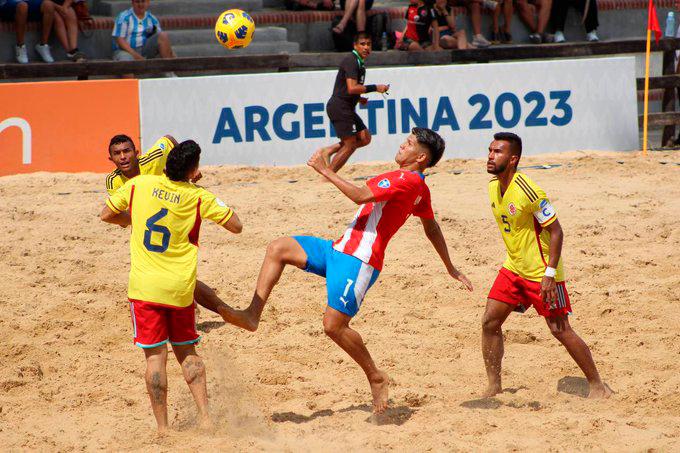 Todo el cuerpo técnico y cinco jugadores de la Selección Colombia de Fútbol Playa que clasificó al Mundial son antioqueños. FOTO cortesía