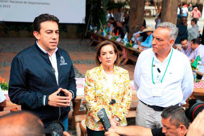 Buscarán crear una subcomisión de orden público. Foto: Twitter @Registraduria. 