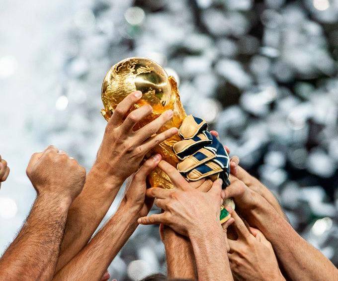 Cuatro selecciones siguen en la puja por el codiciado trofeo. FOTO: @fifaworldcup_es