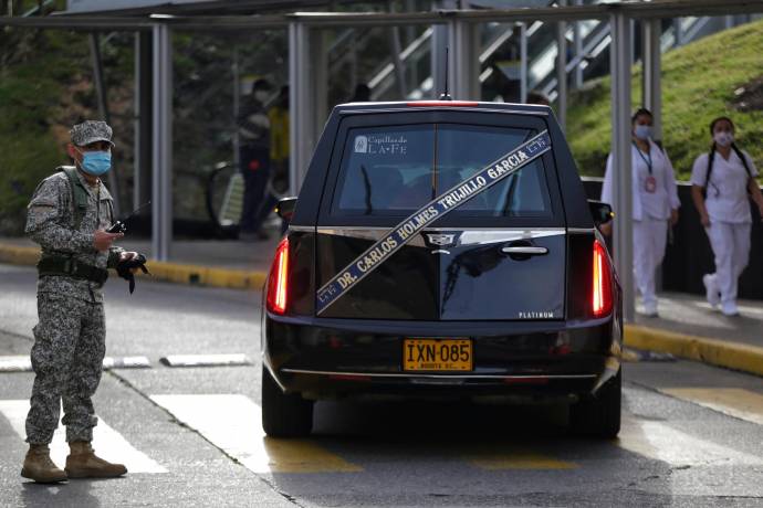 El primero en revelar la información fue su hermano, José Renán Trujillo, quien a través de Twitter -a las 3:47 de la madrugada- confirmó el fallecimiento Foto: Colprensa