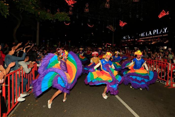Hicieron presencia representantes de los carnavales de Riosucio, de Barranquilla y el del Negros y Blancos de Pasto. Foto: Jaime Pérez Munevar.