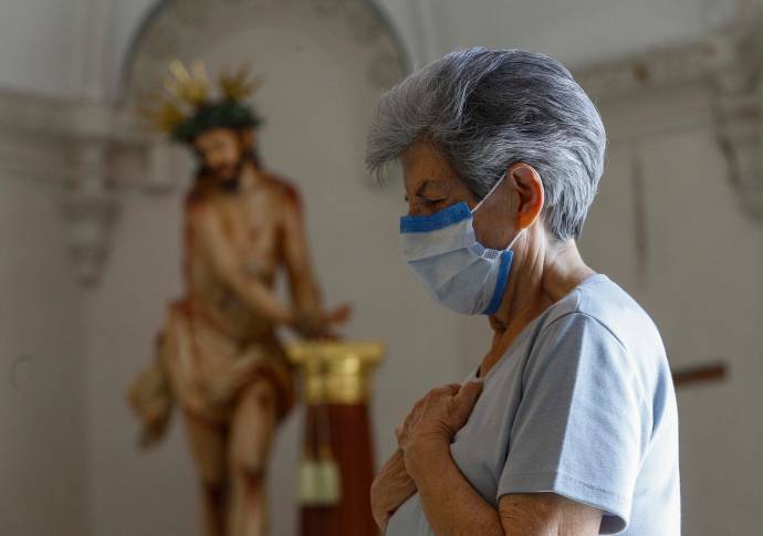 La fe y la esperanza son virtudes del cristianismo que la iglesia Católica aconseja fortalecer. La esperanza es la confianza de que algo bueno va a pasar. Foto: Manuel Saldarriaga Quintero.