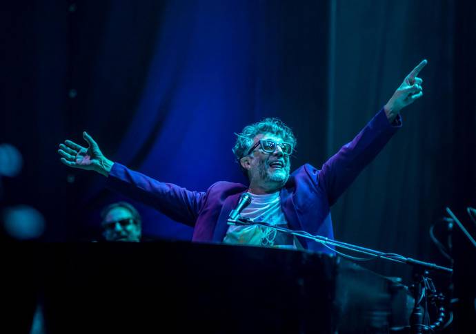 El artista argentino, con 59 años recién cumplidos realizó un concierto inolvidable. FOTO: JUAN ANTONIO SÁNCHEZ OCAMPO