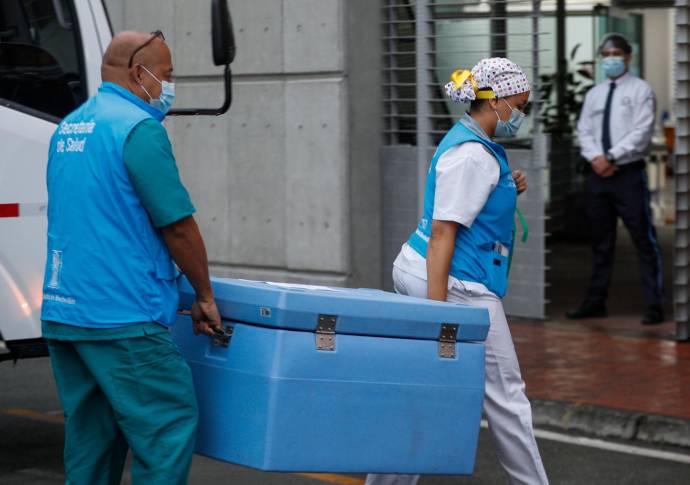 Montoya es enfermera del HGM y ha pertenecido a esa institución 28 de sus 56 años de vida. Foto: Manuel Saldarriaga Quintero.