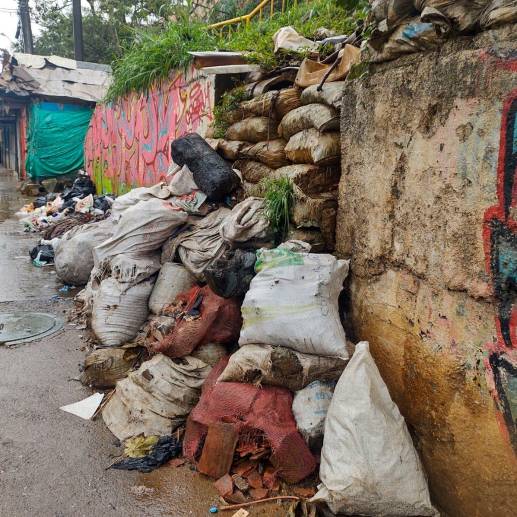 Cada vivienda tendrá derecho a que le recojan 15 bultos de escombros anuales. FOTO: Q´HUBO