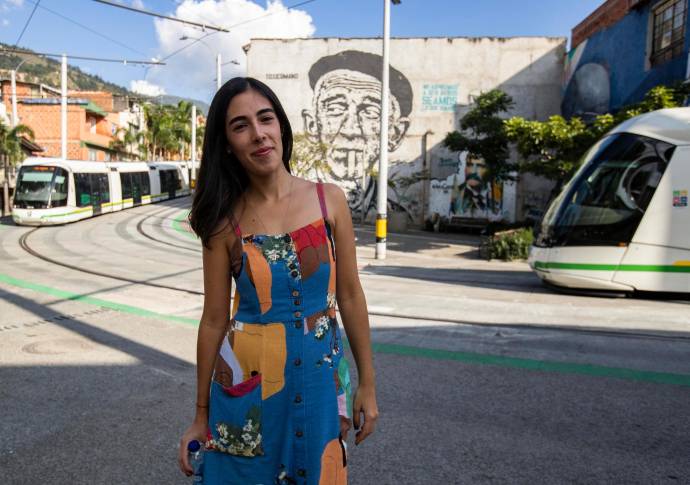 Andrea Vásquez lidera Compás Urbano, una iniciativa que busca acercar la cultura a todos los habitantes de Medellín. Foto: Manuel Saldarriaga Quintero