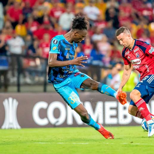 Luciano Pons hizo parte del once titular del DIM, que dio un paso más en su intención de llegar a la fase de grupos. FOTO: Esneyder Gutiérrez. 