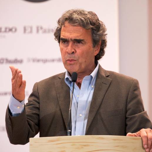 El excandidato presidencial, Sergio Fajardo, sostiene que pronto habrá otro escándalo en Colombia. FOTO: Archivo El Colombiano.