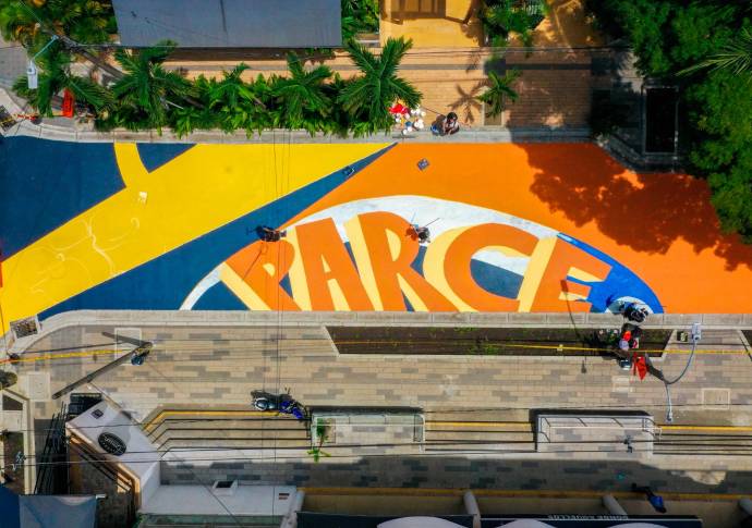 El parque Lleras es visitado a diario por turistas nacionales e internacionales. Foto: Camilo Suárez Echeverry