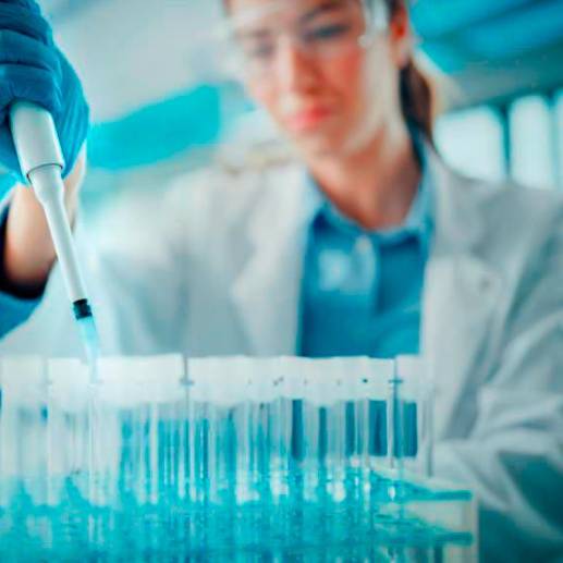 Científicos canadienses y estadounidenses descubren antibiótico que podría atacar a superbacteria. Foto: Sstrock/Archivo. 